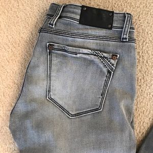 💜 Buckle black jeans