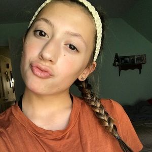 Meet your Posher, Ashlyn