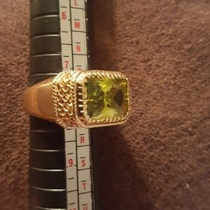 Vintage Gold Plated Green stone ring