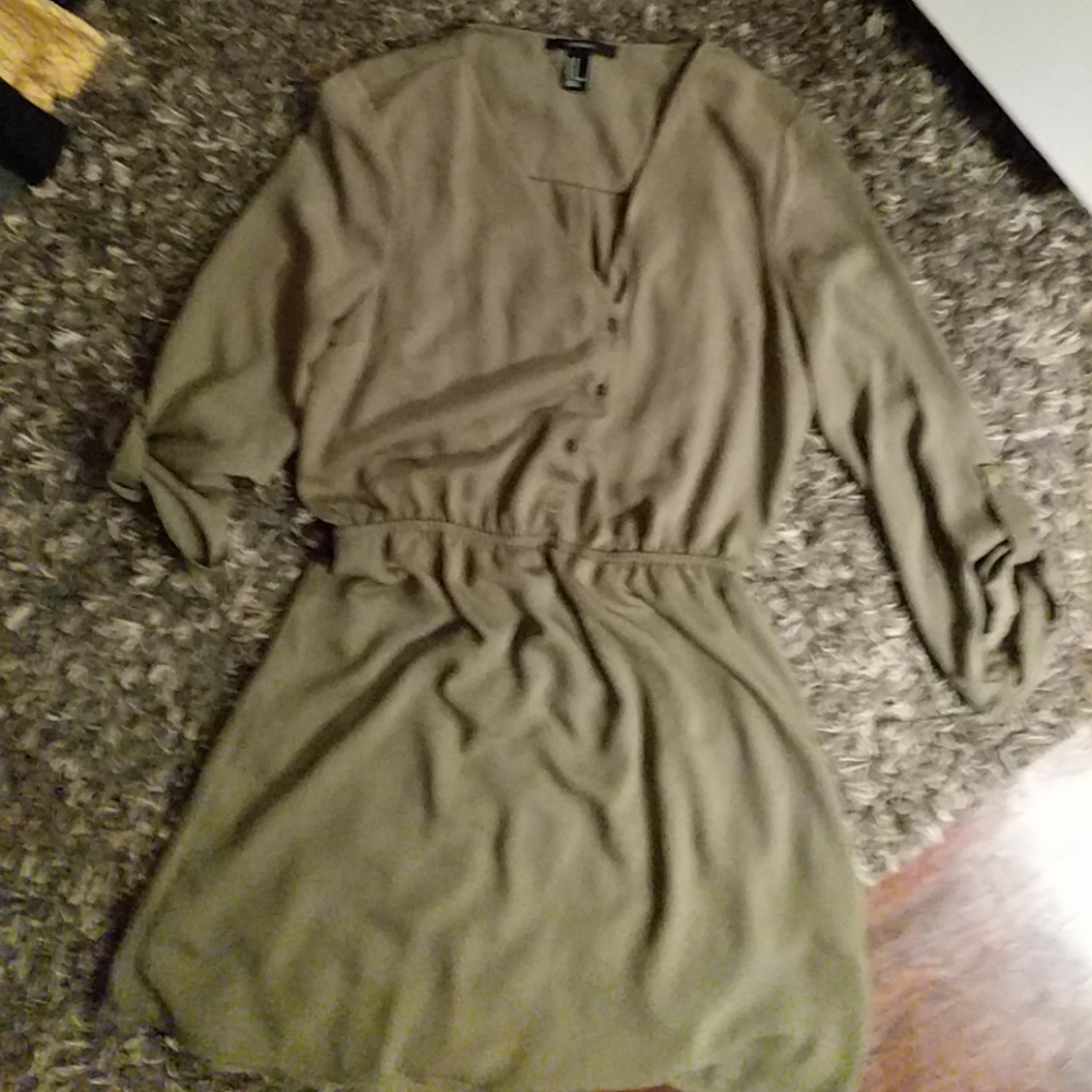 Olive green Forever 21 dress. NWOT.