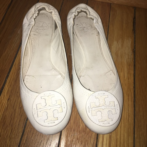 Tory Burch white ballerina flats - Picture 2 of 6