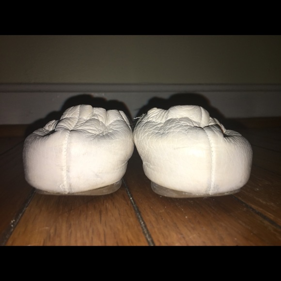 Tory Burch white ballerina flats - Picture 5 of 6