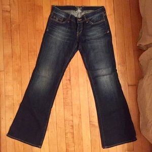 Lucky brand flare jeans size 28/6
