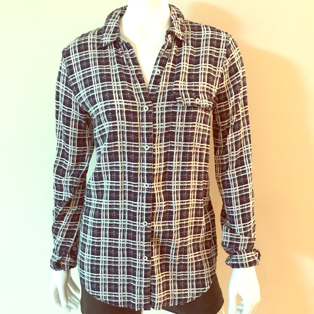 SOFT JOIE Plaid Window Pane Button Up