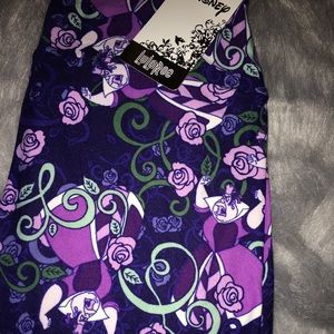 Lularoe queen of heart + mystery pair Os