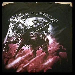 Mens skull tshirt black large