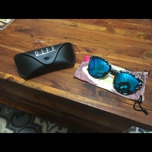 Diff Eyewear Accessories - Diff Sunglasses Diff Eyewear Accessories - Diff Sunglasses