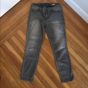 Level 99 Gray Cropped Skinny Denim - size 28