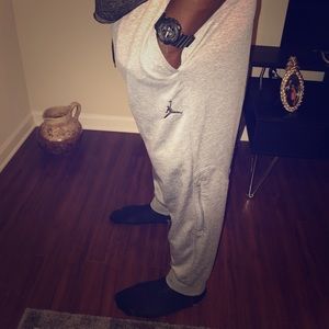 Jordan sweats with skinny legs