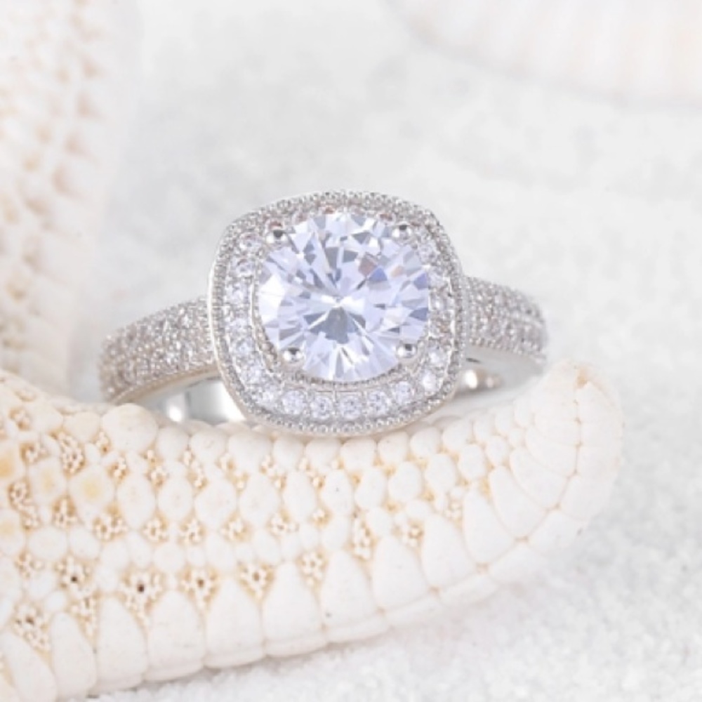 HOLIDAY PRICE ! A Classic ! - Picture 4 of 4