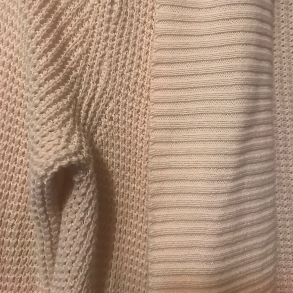Express Cardigan - Picture 2 of 4