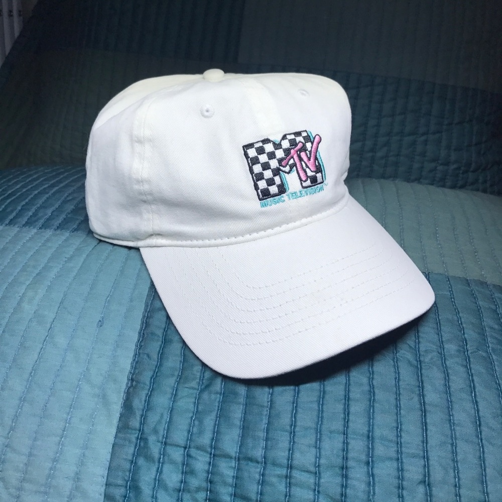 NWT MTV Logo Baseball Cap
