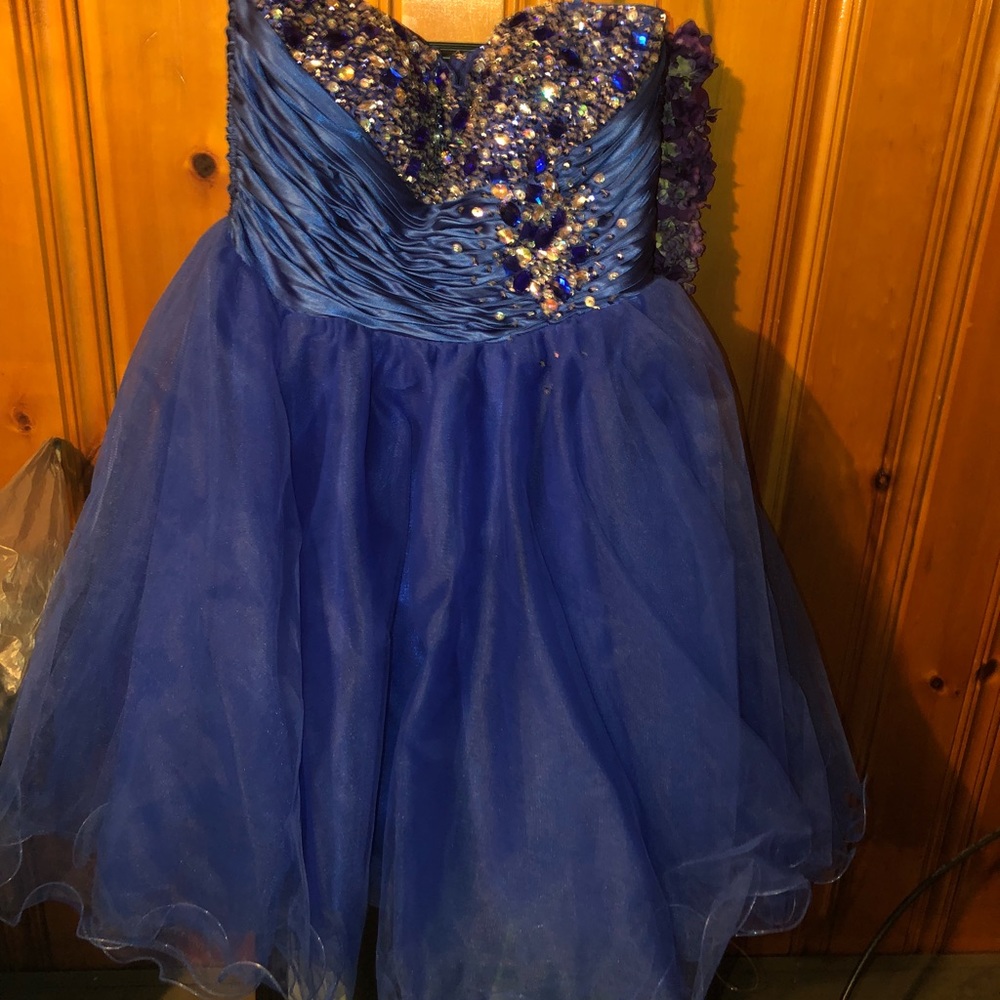 Short prom or homecoming dress