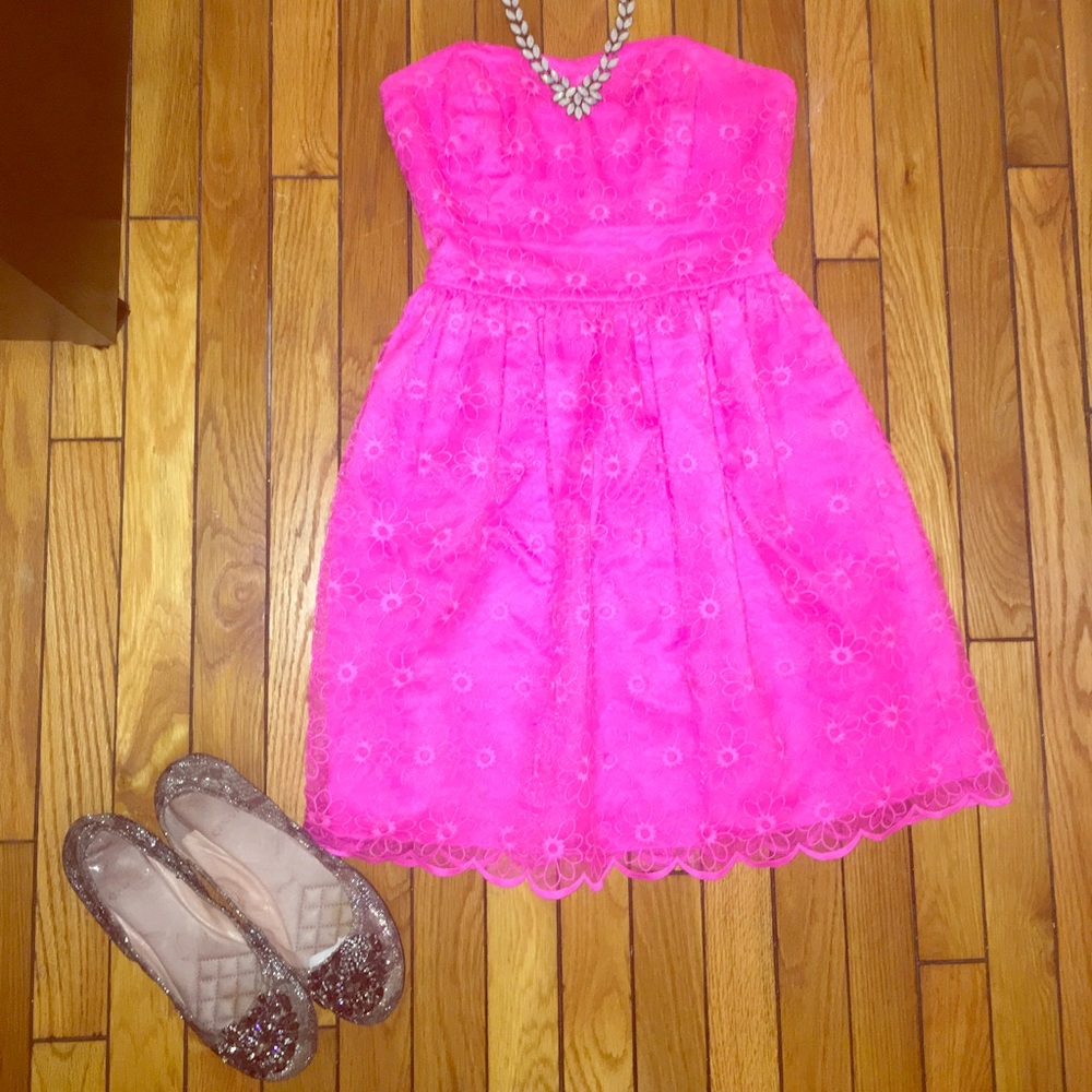 Lilly Pulitzer pink dress