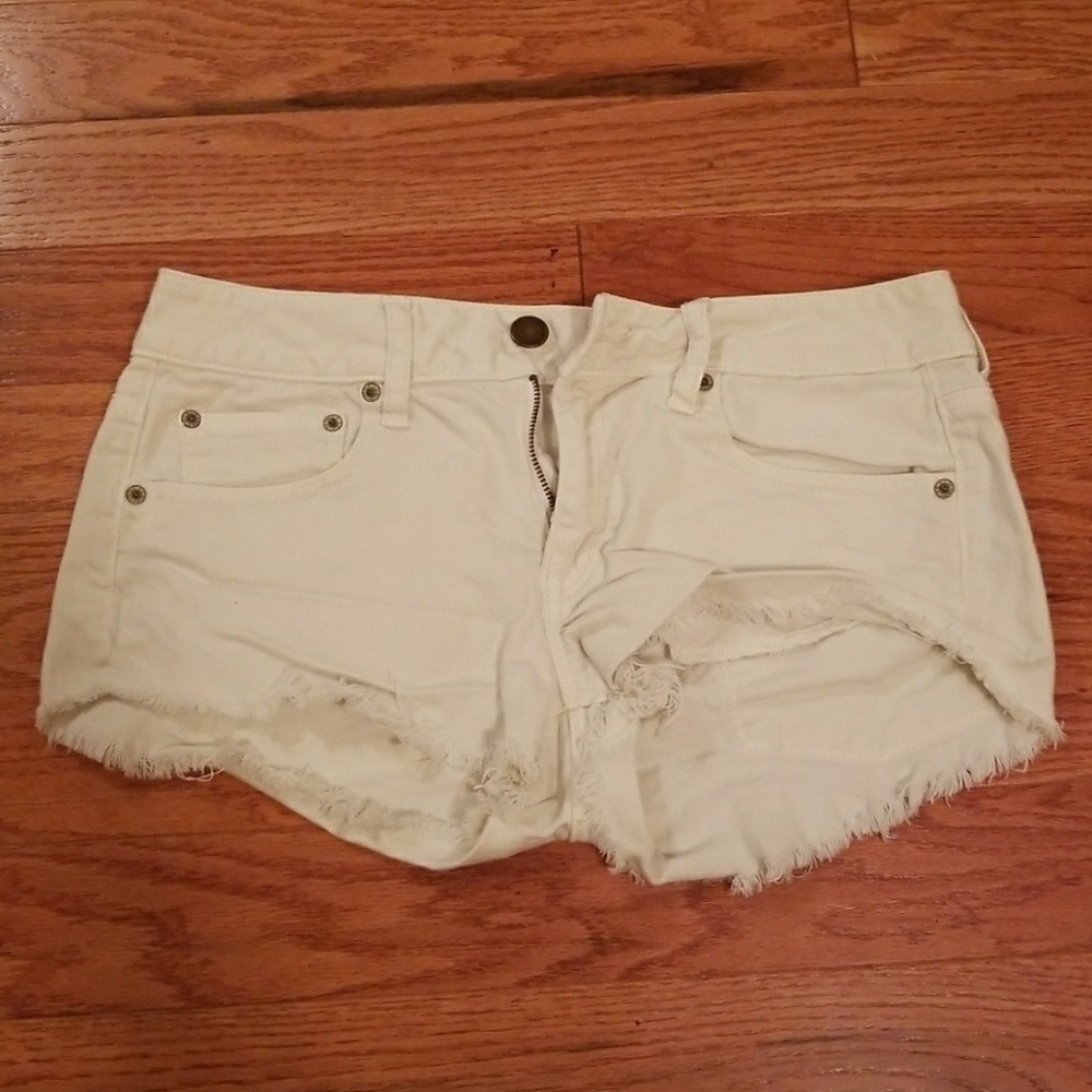 American Eagle Cream Denim Festival Shorts