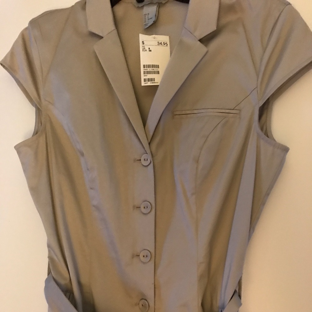 Women’s casual/business dress