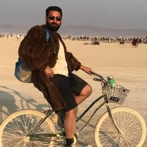 Meet your Posher, Laith