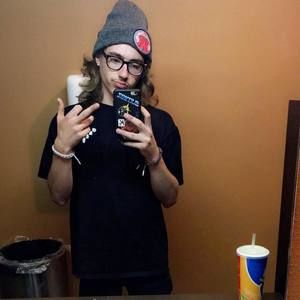 Meet your Posher, Thomas