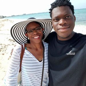 Meet your Posher, Doris