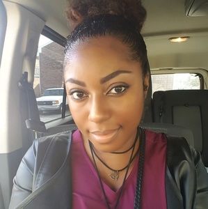 Meet your Posher, Tamara