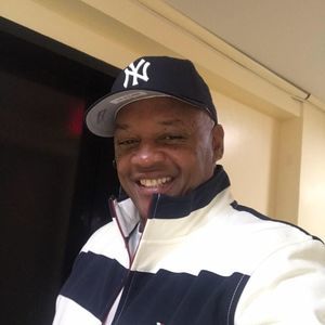 Meet your Posher, Derek