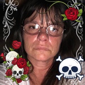 Meet your Posher, Michele