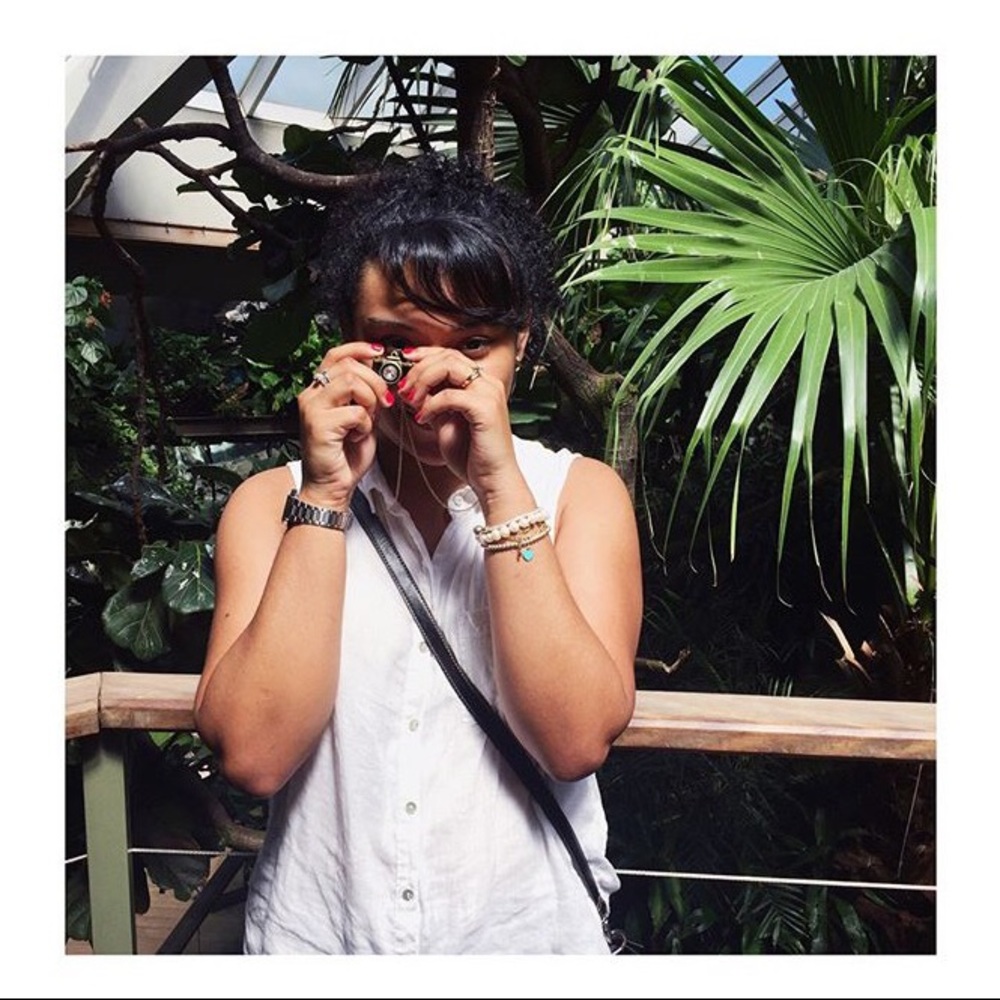 Meet your Posher, Elsis