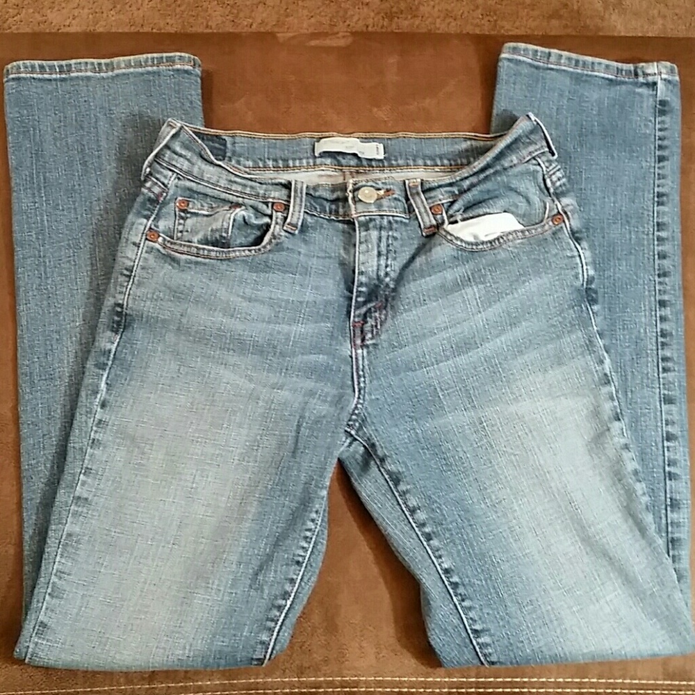 BOGO JEANS! -- Levi's 505 Straight Leg Jeans 4L