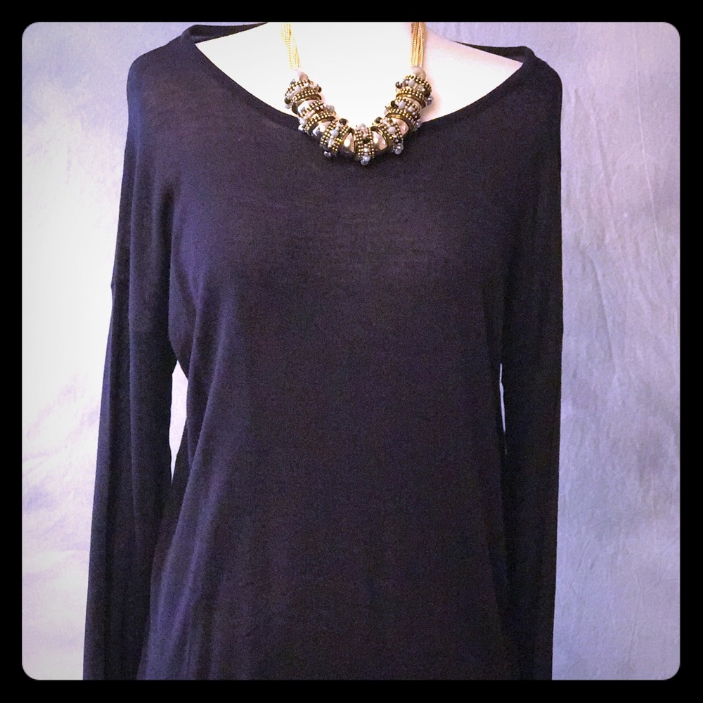 Navy Blue, long sleeve, fine knit, light sweater.