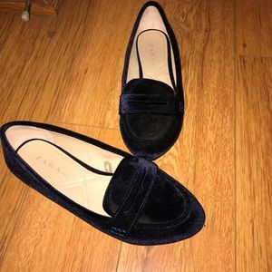 Zara blue velvet loafer flats 6 size 36