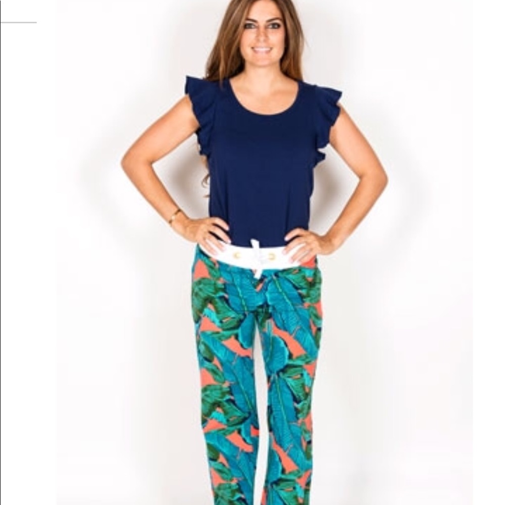 Free shipping!!! ✨3 LEFT ✨Tracy Negoshian Tavel Pant