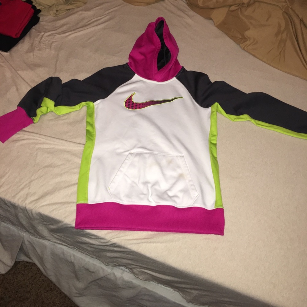 Nike therma-fit hoodie