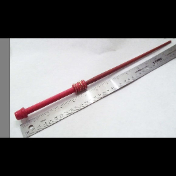 Red Wooden Magic Wand - Cornath Series - Picture 2 of 2