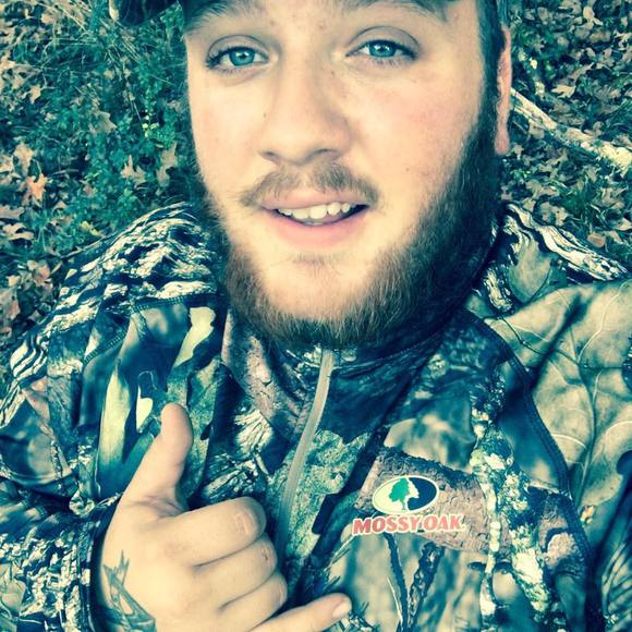 Meet your Posher, Devin - Picture 1 of 1