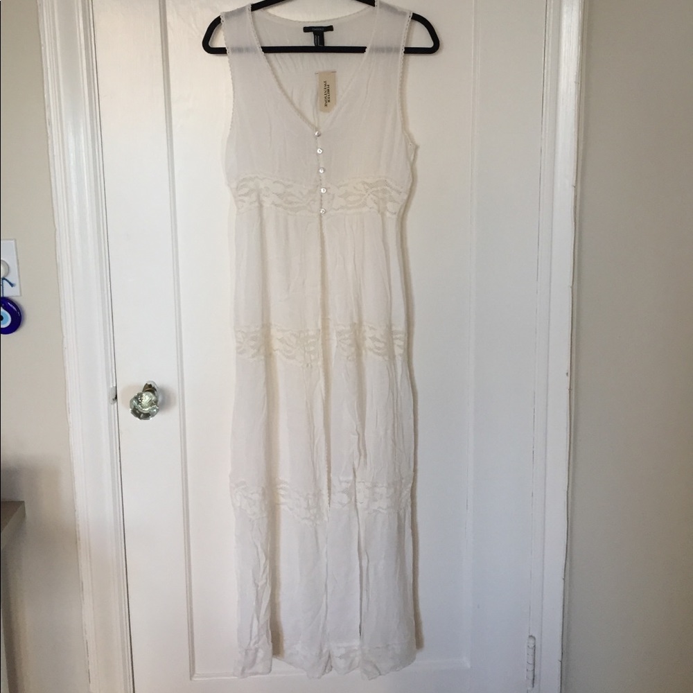 Forever 21 Off-White Lace and Linen Button Duster
