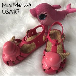 mini melissa aranha ice cream