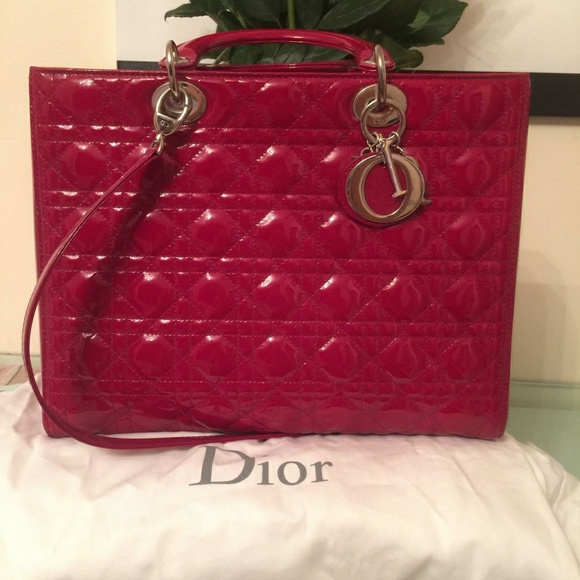 Authentic Dior bag with receipt - Picture 2 of 7