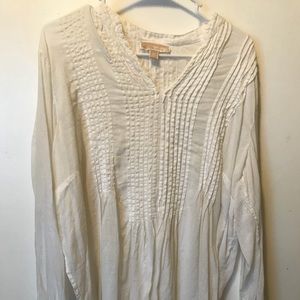 White cotton/linen blend White cotton/linen blend