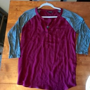 Express 3/4 Length Top