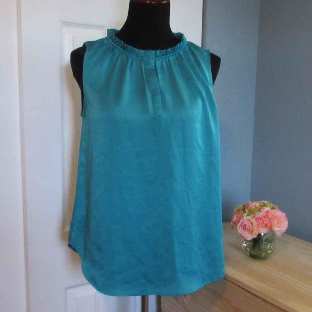 Ann Taylor | Ruffle High Neck Drapey Cami