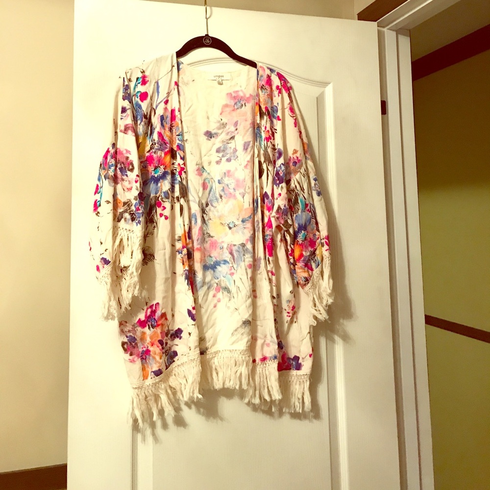Fringe floral kimono