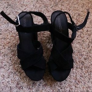 Velvet / velour Shoes
