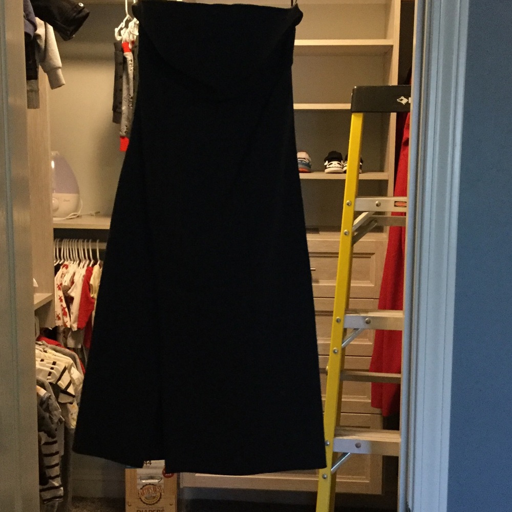 Melanie Apple strapless dark gray dress
