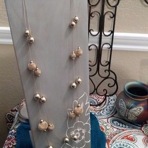 Cato Fashions Necklace and Earrings