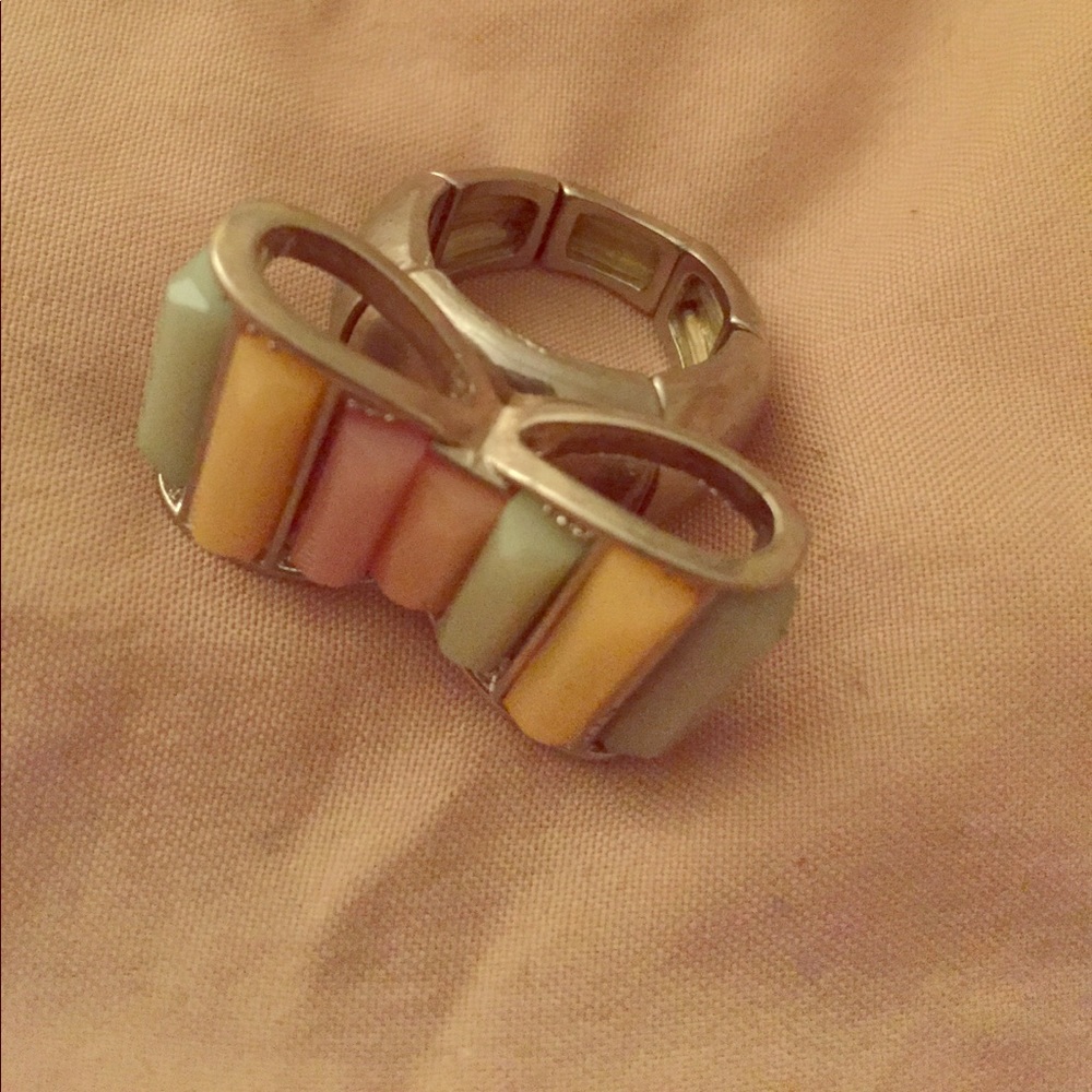 Beautiful yellow green and pink ring