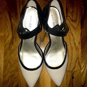 Anne Klein iFlex Heels