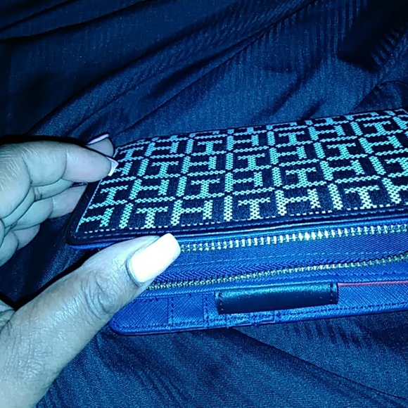 Wallet - Picture 2 of 3