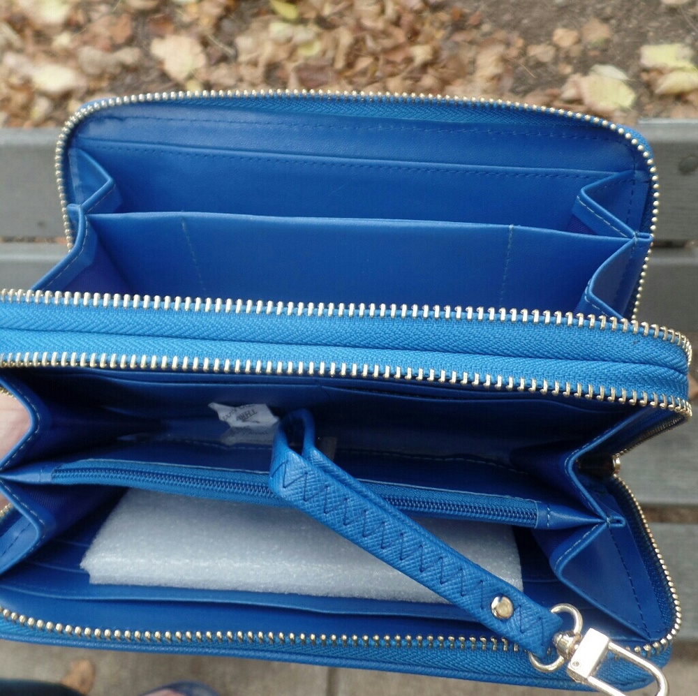 🤩Blue wallet - Picture 3 of 3