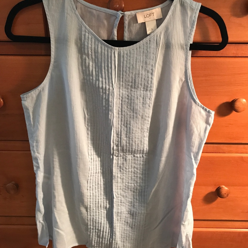 NWT LOFT Sleeveless Blouse