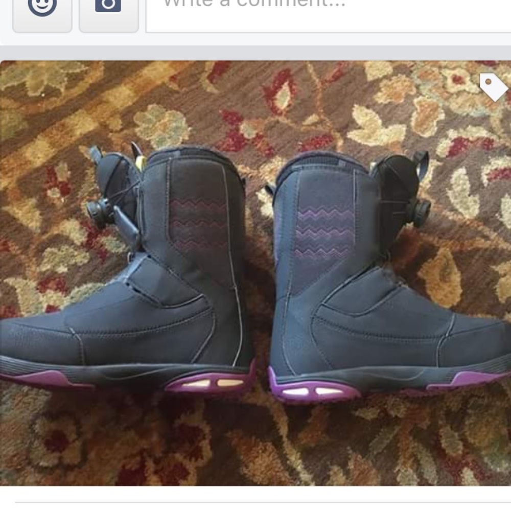 Woman's Solomon Snowboard Boots